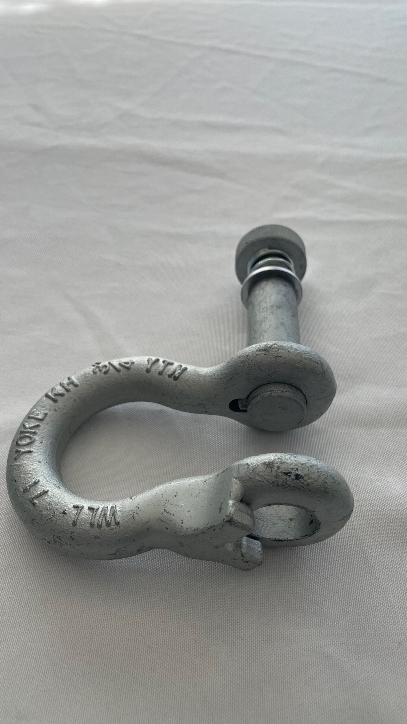 Twist Lock Shackle